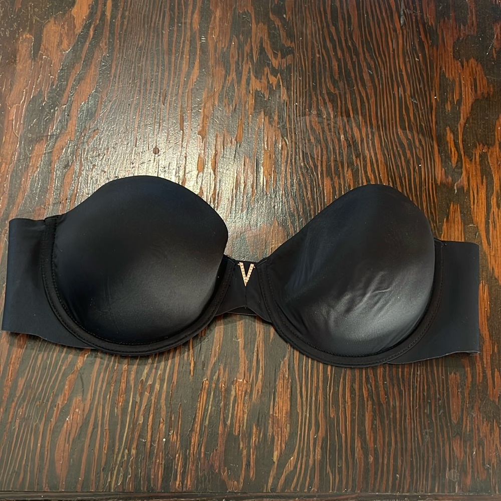 Victoria’s Secret bra strapless bra